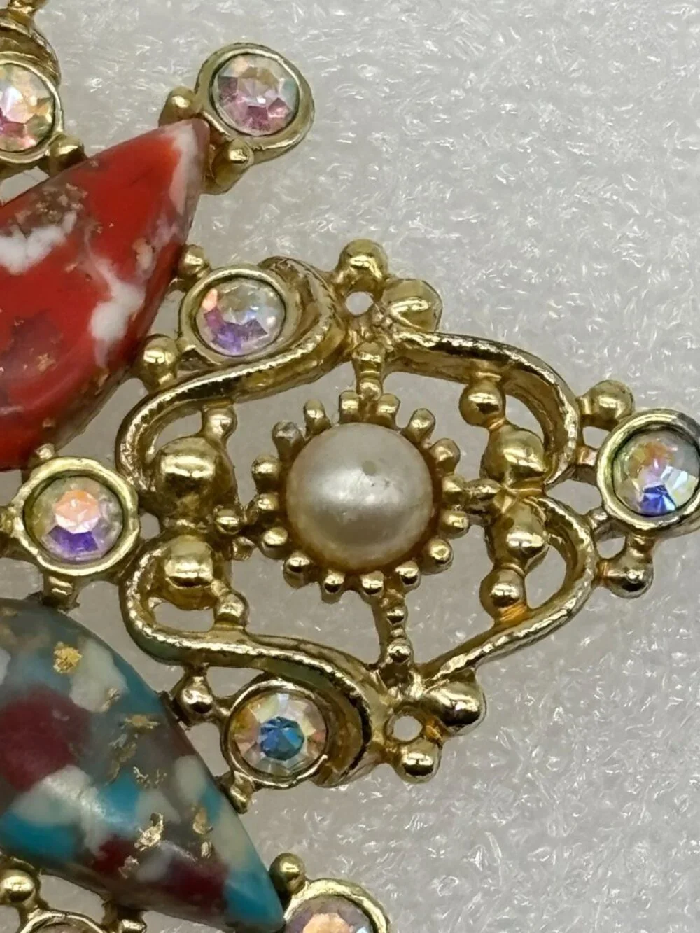 Vintage Sarah Coventry Galaxy Brooch Pendant Gold Tone Resin With AB Rhinestones